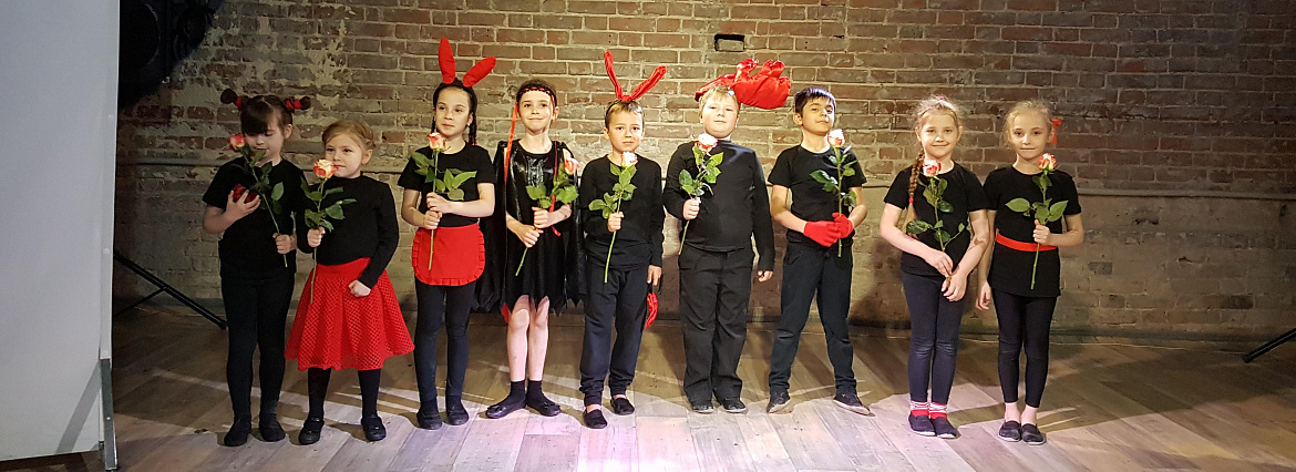 Наши дети на настоящей сцене